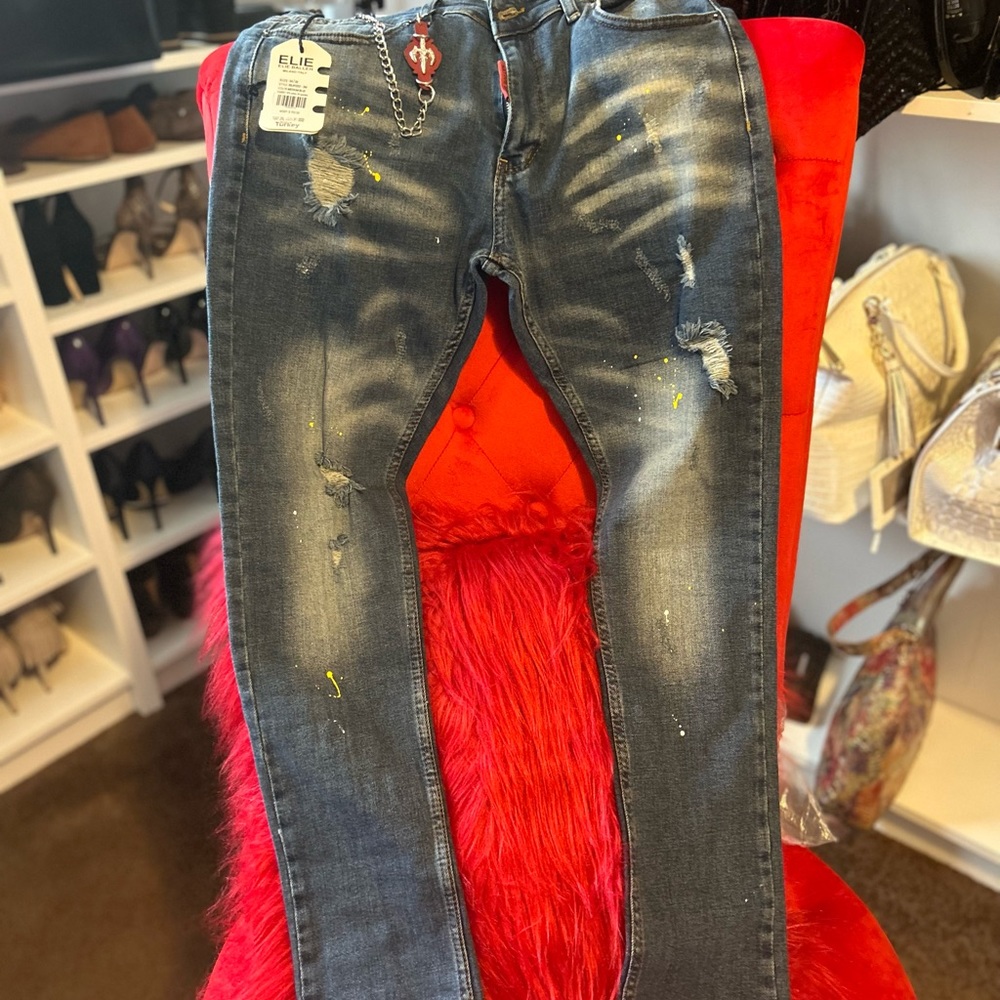 Men Elie Balleh slim fit jeans. NWT